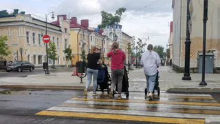 В Вологодской области расширяют спектр программ, направленных на поддержку семей с детьми