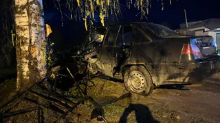 В результате аварии в Вологодской области водитель и его пассажир попали в больницу