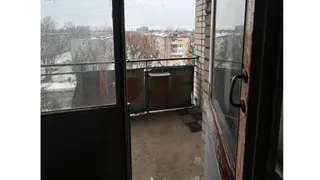В Вологде вахтовик выбросил собутыльника с шестого этажа