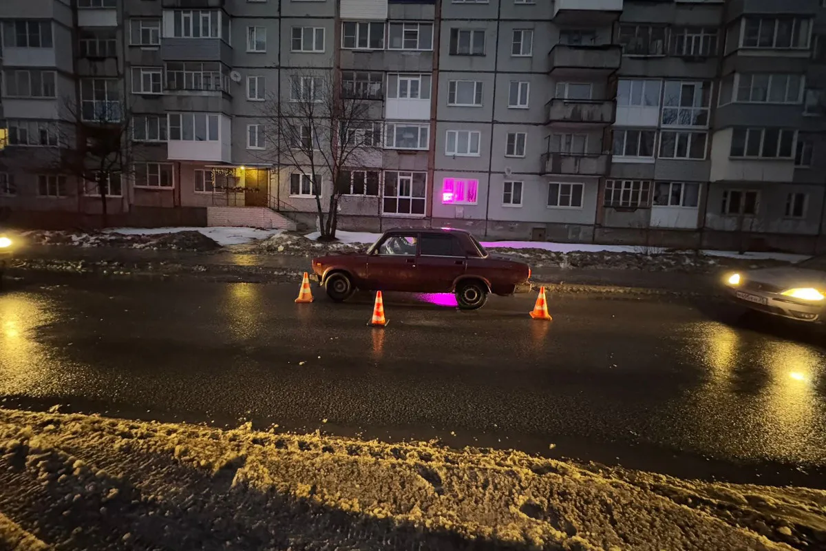 В Вологодской области 88-летний пешеход пострадал в ДТП и был госпитализирован