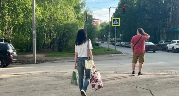 Сильнейшие вспышки, всем будет очень тяжело: россиянам рассказали о событии, из-за которого ухудшится их самочувствие