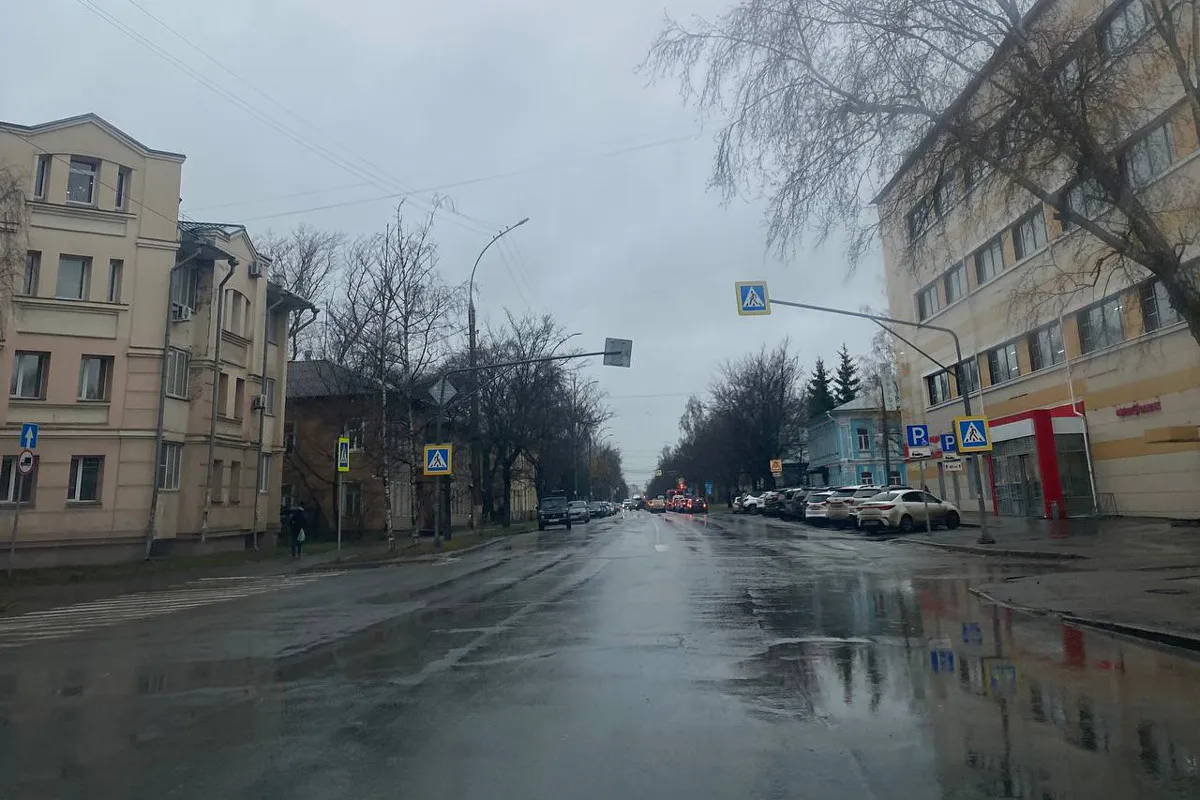 Сбитого в Вологде на пешеходном переходе мужчину доставили в больницу