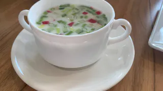 Не кефир и не квас: вот на чем готовят самую вкусную окрошку - запомните это раз и навсегда