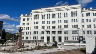 Голубые ели в сквере у Вологодской областной картинной галереи высадят после 25 сентября