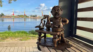 В Вологодской области открыли три новые скульптуры в честь знаменитых купцов