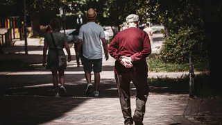 Пенсионеры ликуют. За квартиру и не только теперь платить не нужно