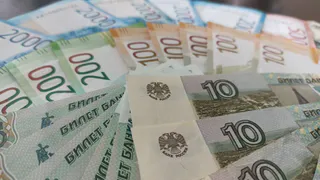 Что обязательно надо сделать с пенсией в первый день, когда она поступила на карту