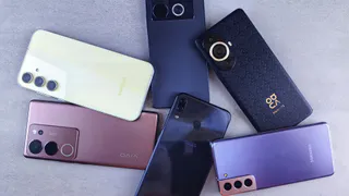 Эксперты выбрали 5 старых смартфонов, которые хороши и в 2025 году. Они предлагают отличное соотношение цены и качества