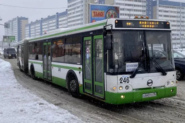 В Череповце спишут московские автобусы-гармошки