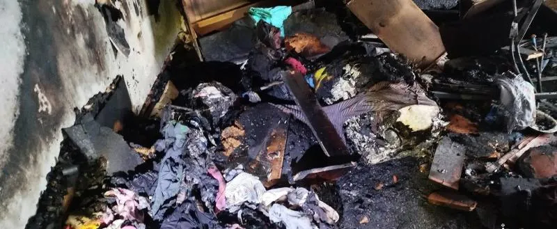 В Вологодской области за один день на двух пожарах сотрудники МЧС спасли из огня и дыма 11 человек