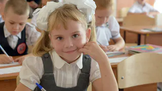 Школьники и родители схватились за сердце: Министерство образования опубликовало новое расписание каникул