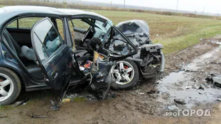 Двое вологжан погибли в аварии под Череповцом