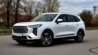 Продаю свой Haval Jolion (2023 год, 35.000 км) уже второй месяц. Снизил цену на 200.000 от рынка - ни одного звонка от покупателей
