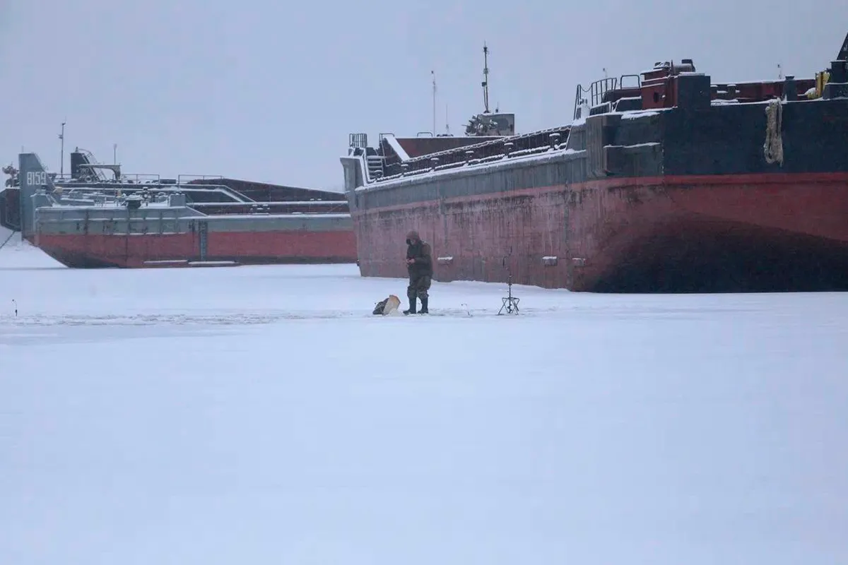 В Вологодской области разрешили выход на лёд Шексны
