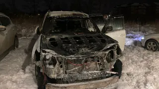 Ночной поджог автомобиля в Вологде попал на камеру видеонаблюдения